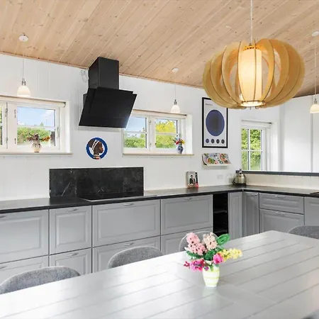 Fj1010-jaegerspris-uffesvej-8 * Jægerspris