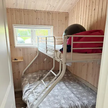 Fj1010-jaegerspris-uffesvej-8 *