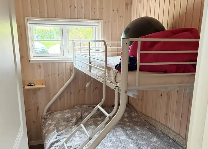 Fj1010-jaegerspris-uffesvej-8 *